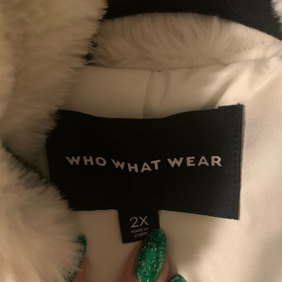 Who What Wear Plus Size Black and White Polka Dot Faux Fur Jacket - Picture 4 of 4